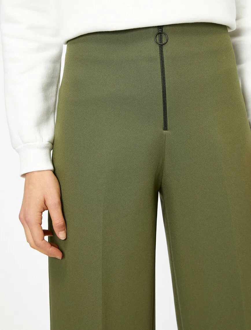 16322 Khaki Zipper Detail Trousers