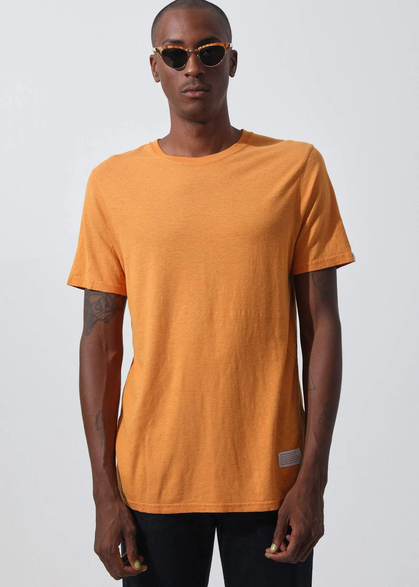 Afends Mens Classic - Hemp Standard Fit Tee - Yam