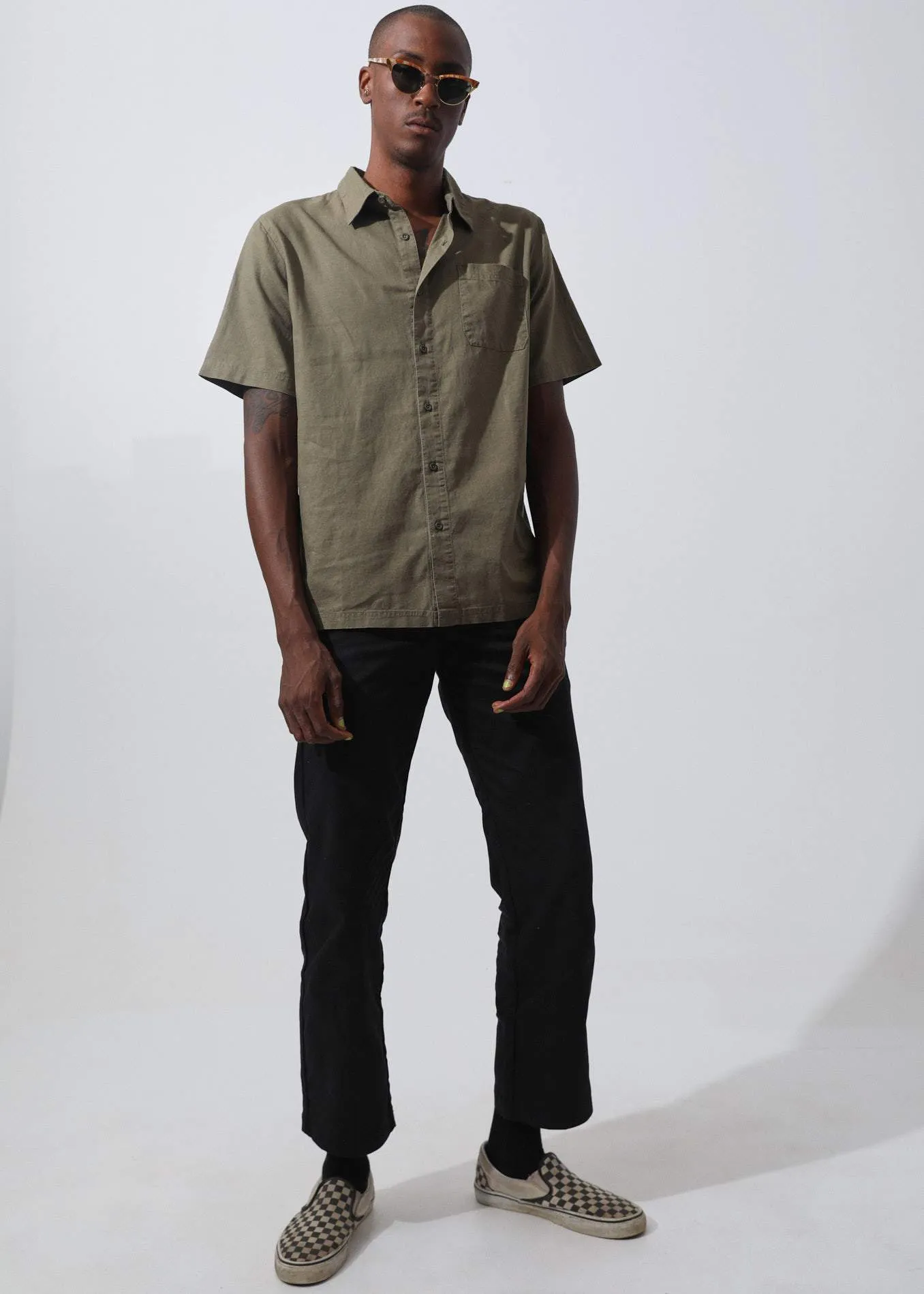 Afends Mens Day To Day - Hemp Short Sleeve Shirt - Burnt Olive