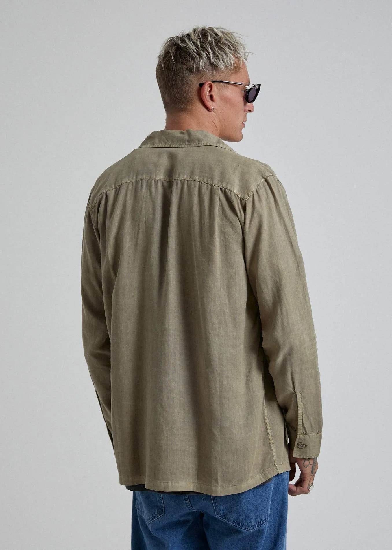 Afends Mens Mota - Hemp Long Sleeve Shirt - Covert Green