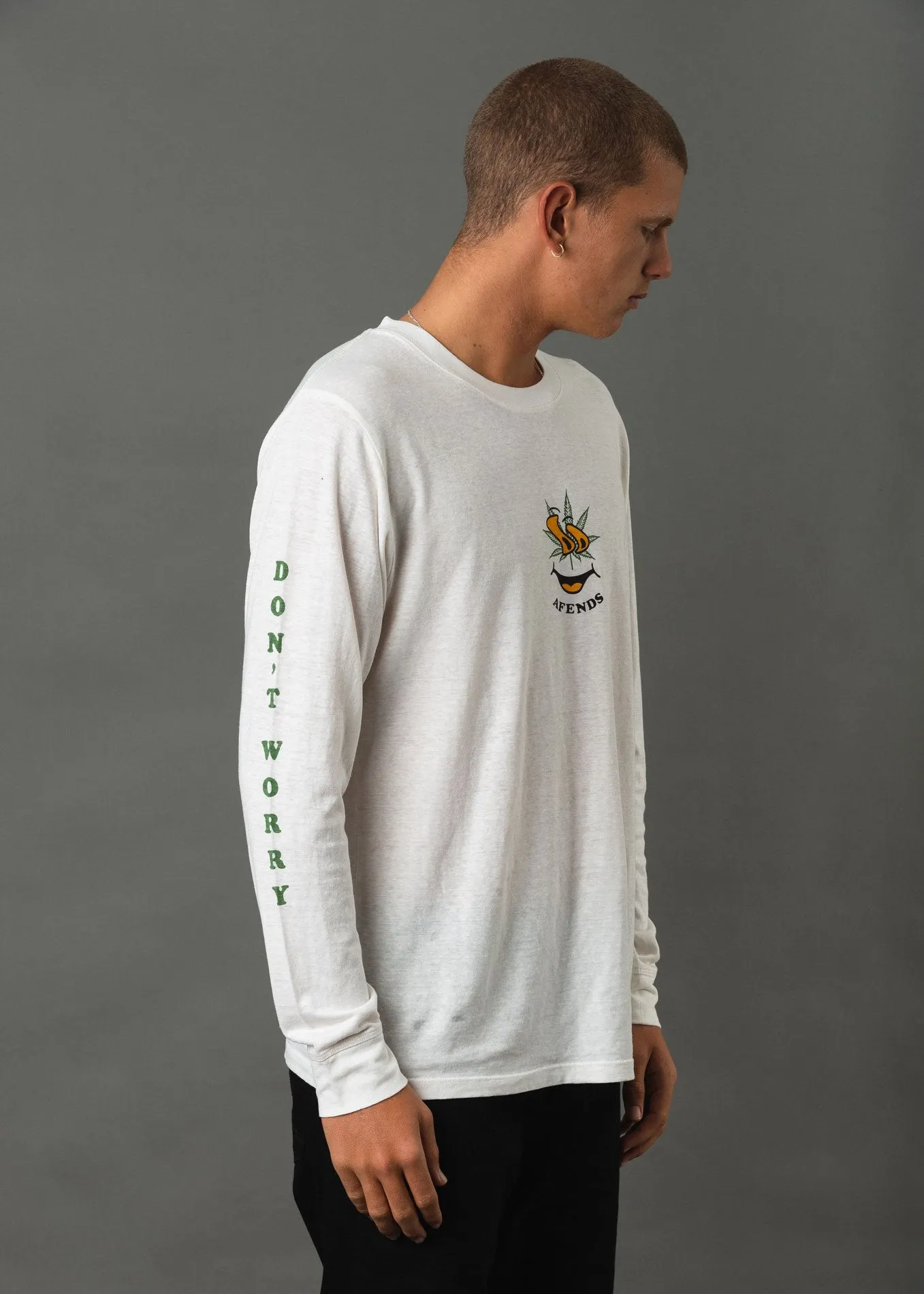 Afends Mens No Worries - Hemp Retro Fit Long Sleeve Tee