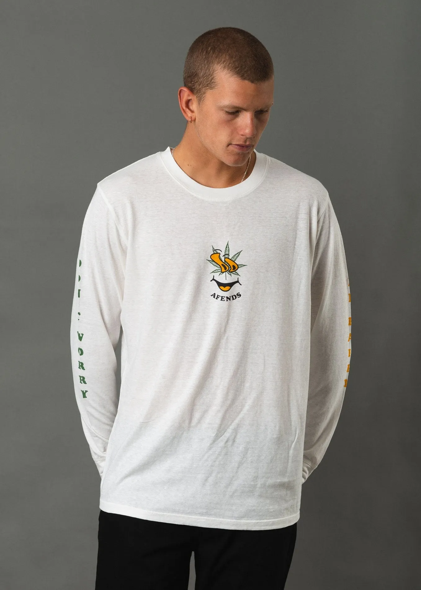 Afends Mens No Worries - Hemp Retro Fit Long Sleeve Tee