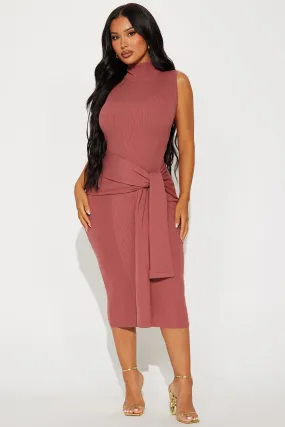 Ayla Sleeveless Sweater Midi Dress - Marsala