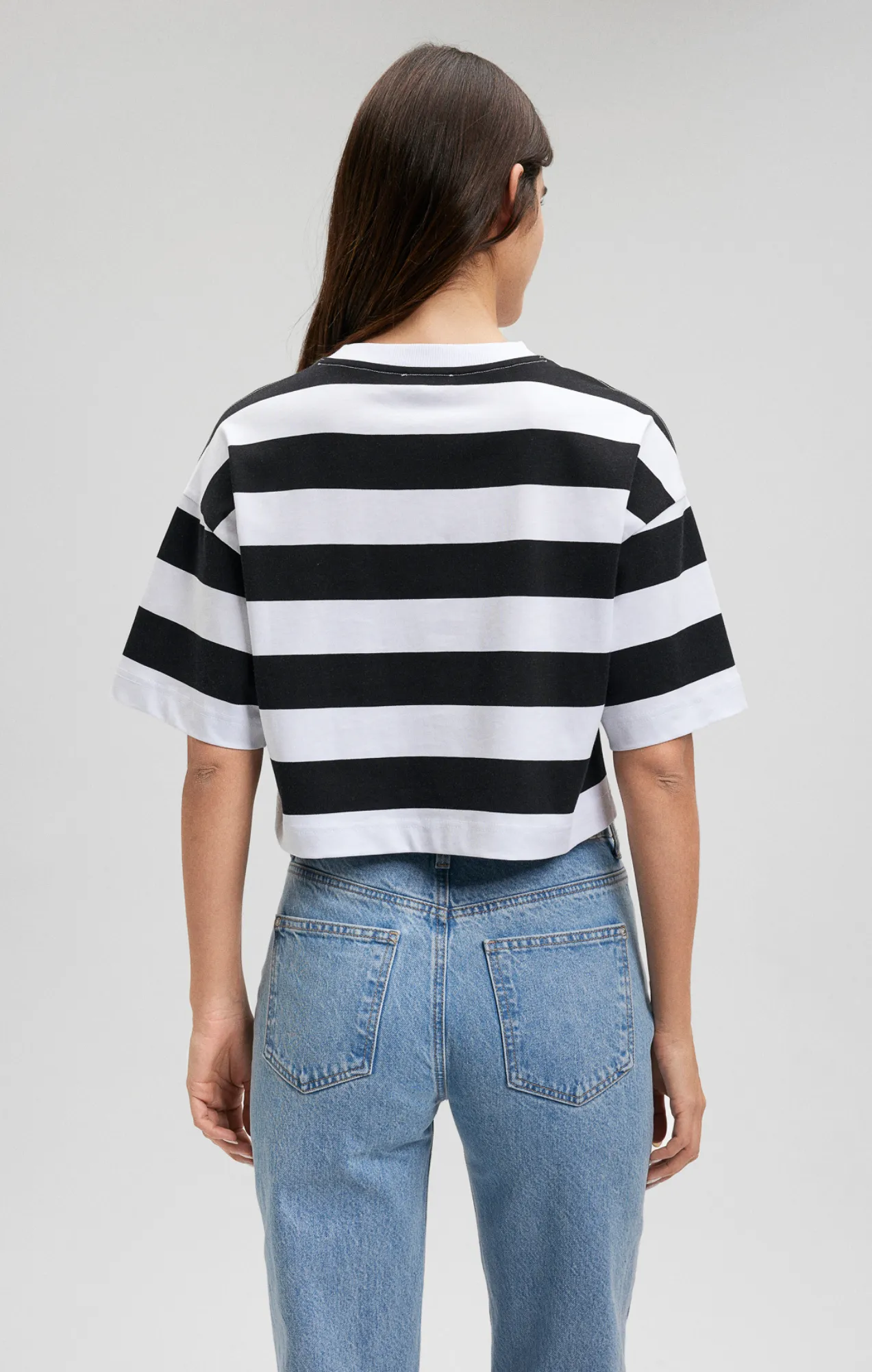 BOXY CREW NECK T-SHIRT IN BOLD STRIPE