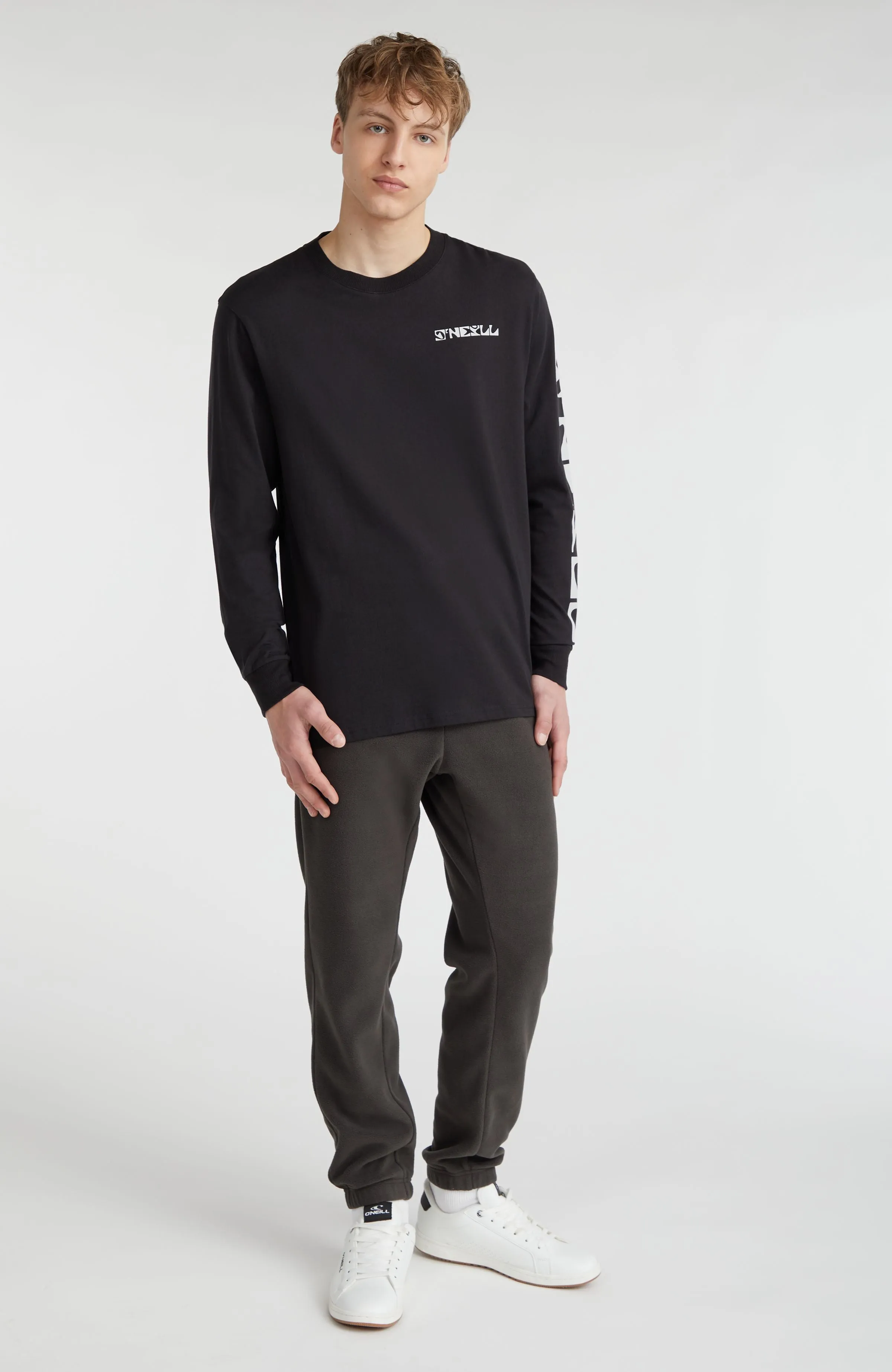 Cedar Long Sleeve T-Shirt | Black Out