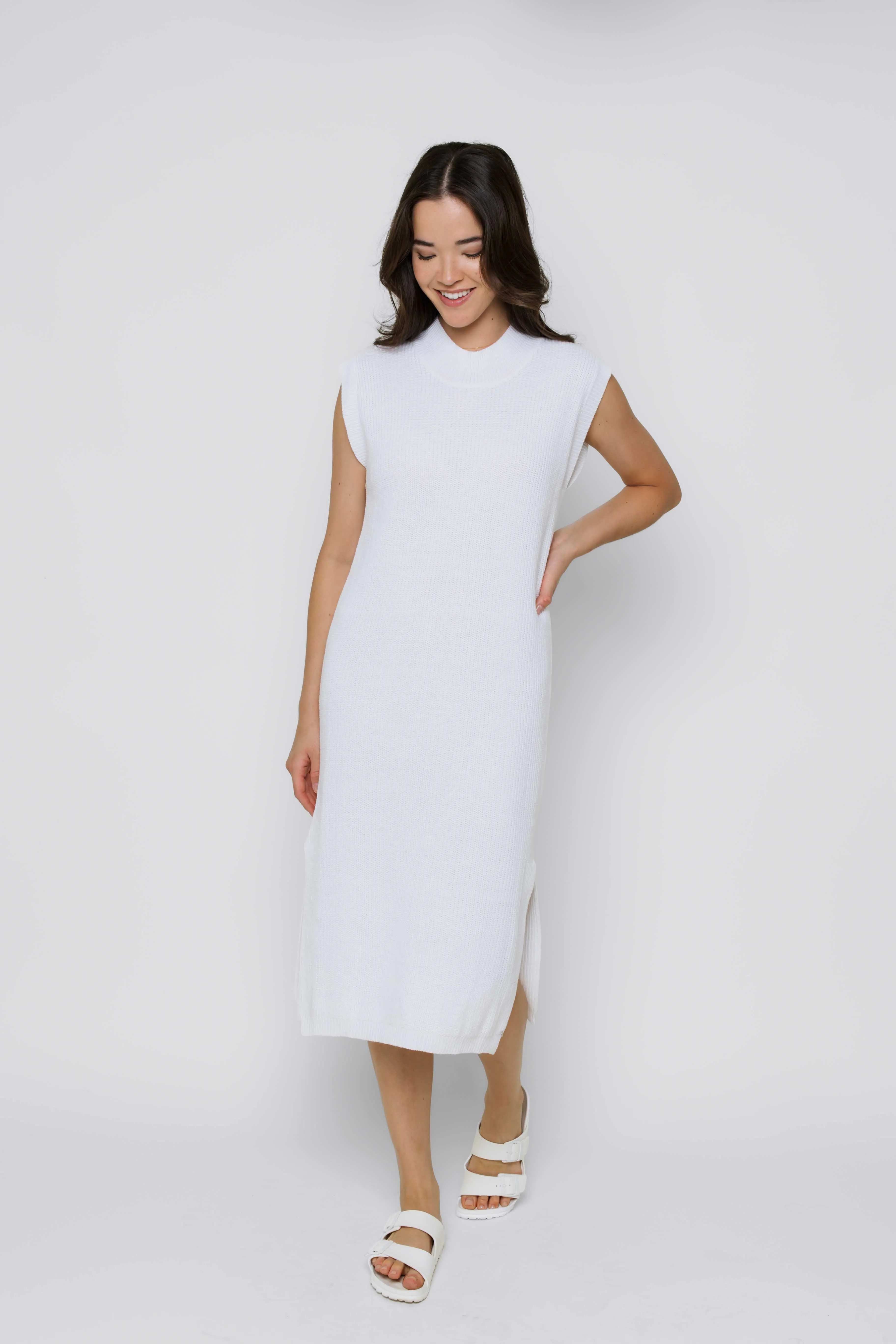 Cleo-Sleeveless Sweater Dress