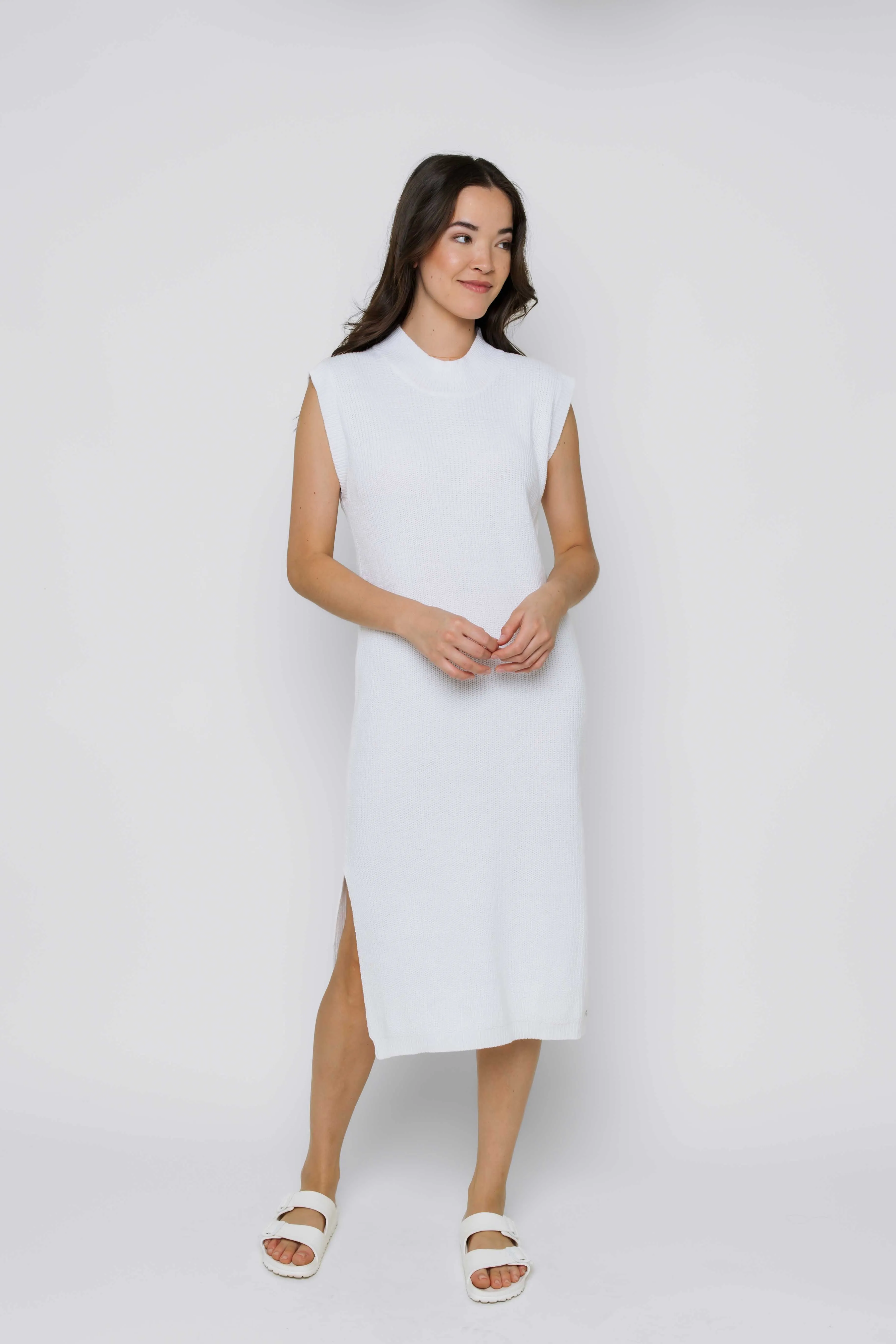 Cleo-Sleeveless Sweater Dress