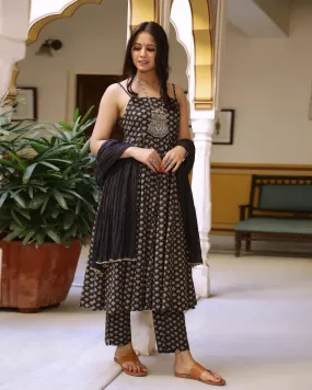 Cotton Black Printed Kurta Pant Set with Mulmul Dupatta