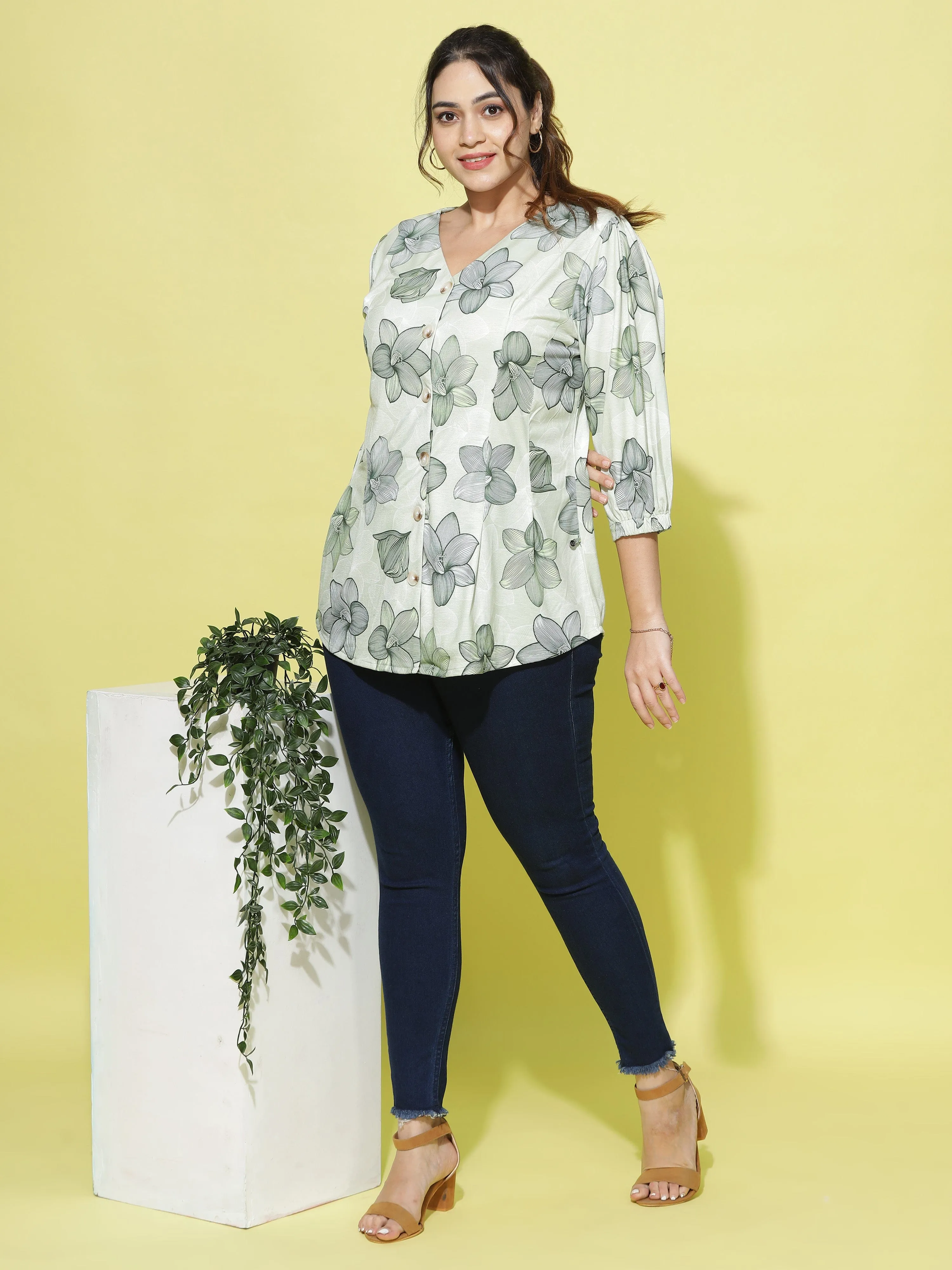 Cotton Blend Top V Neck Mint Green