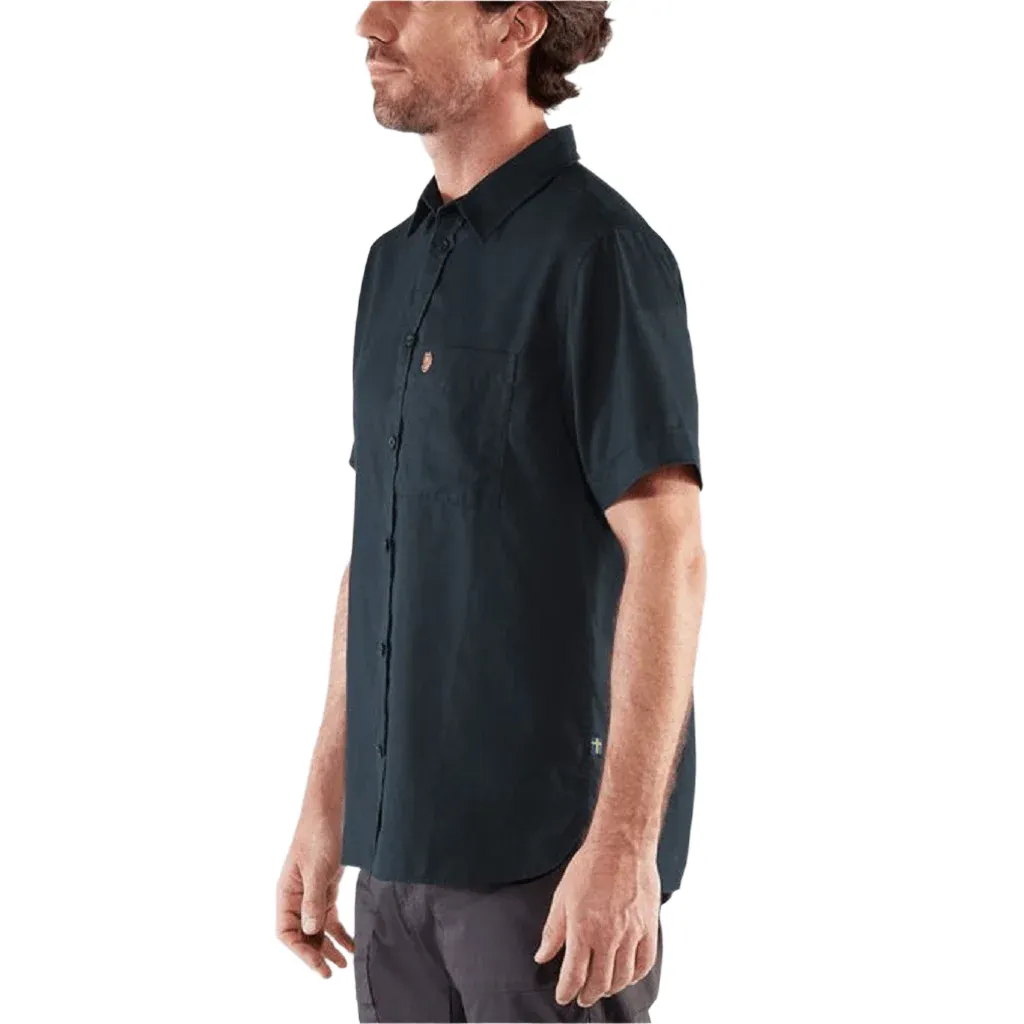 Fjallraven Men's Ovik Travel Shirt Short Sleeve