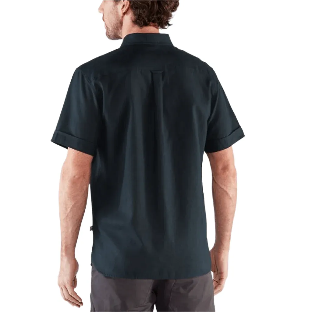 Fjallraven Men's Ovik Travel Shirt Short Sleeve