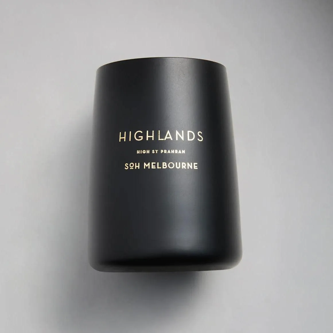 Highlands Candle | Black Matte Vessel