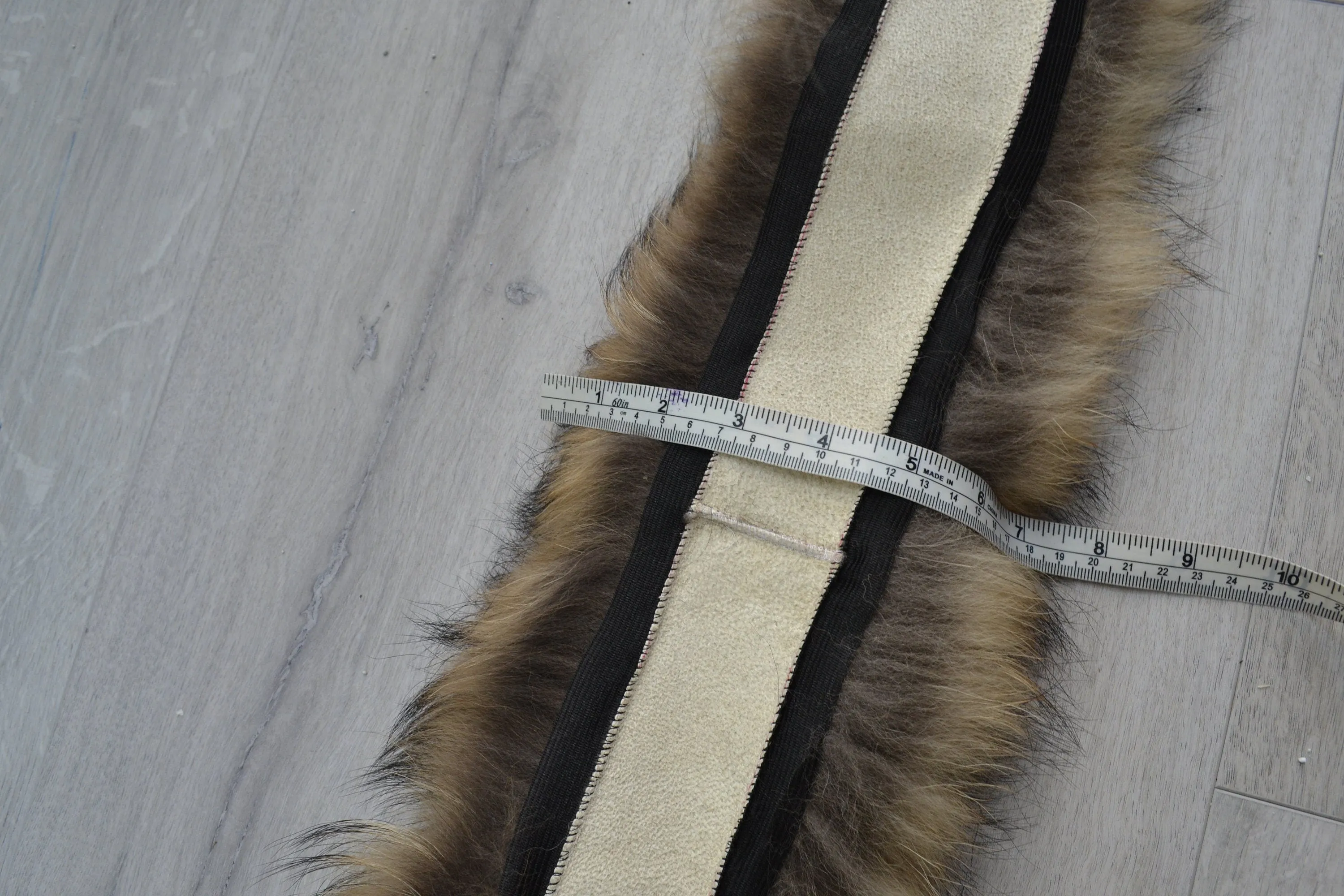 Large Exclusive Real Finnish Raccoon Fur Collar, Trim for Hood (SKIN, central part), 80 cm