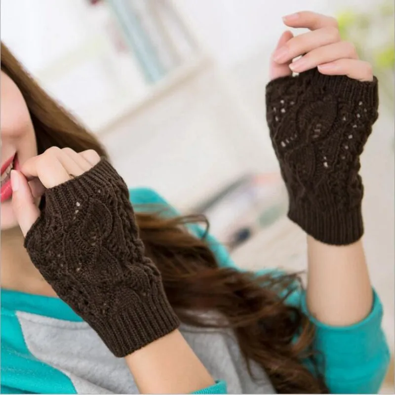 Pretty Stylish Knitted Hand Warmer Fingerless Winter Gloves