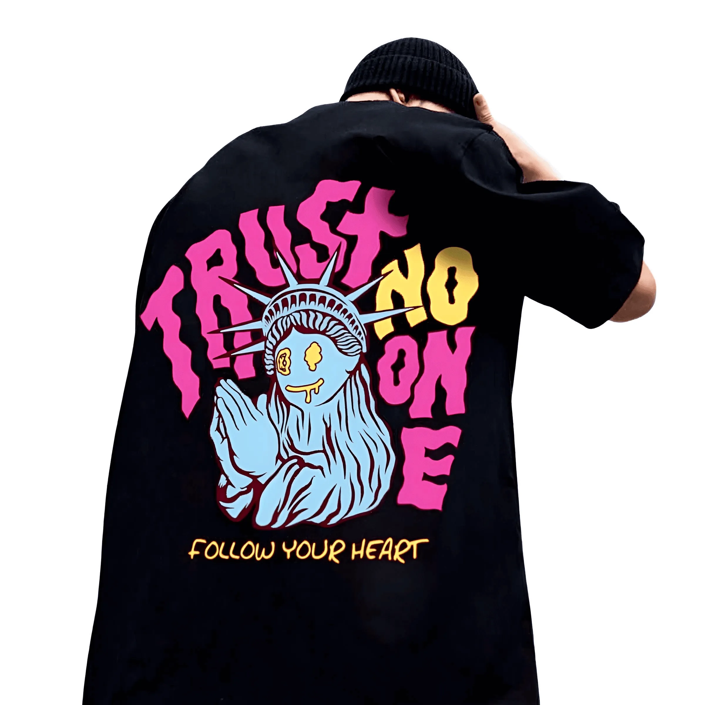 Trust No One T Shirt Men